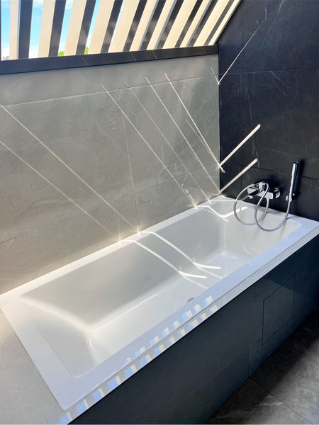 "KERRY"  Built-In (Drop-In) Acrylic Bathtub